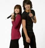 LOS PROTAGONISTAS (CAMP ROCK) - Cine, TV - Para jovenes - THE JONAS BROTHERS - KEV...